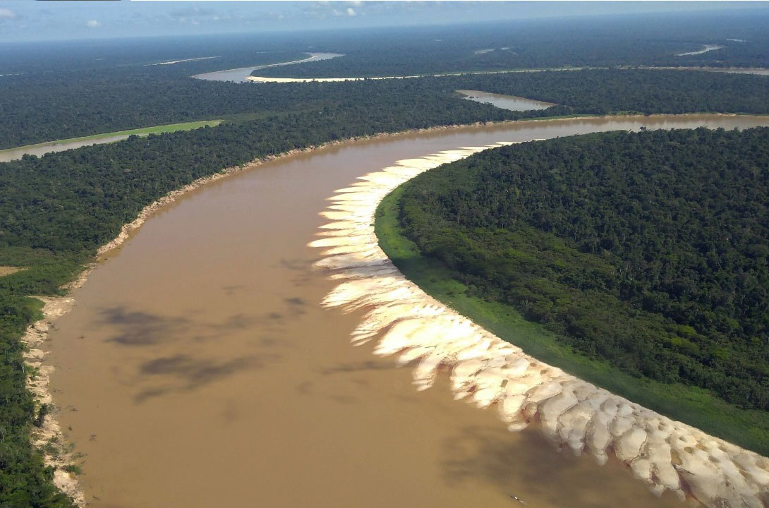 Monitoramento de erosão e sedimentação no Rio Juruá